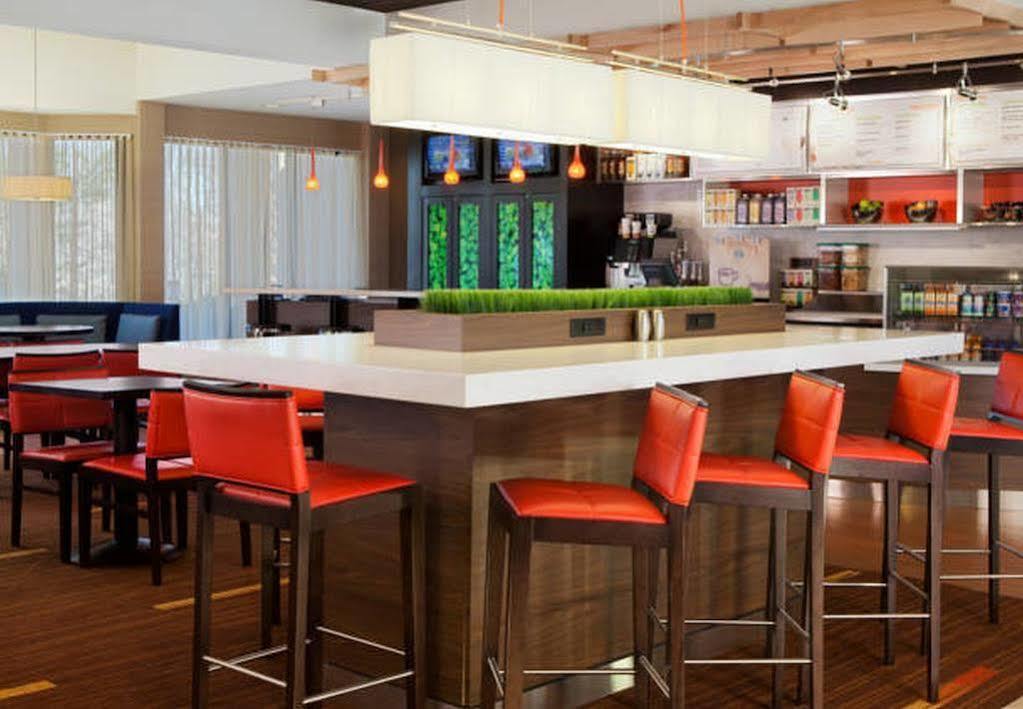 Courtyard By Marriott Dulles Airport Herndon/Reston Eksteriør billede